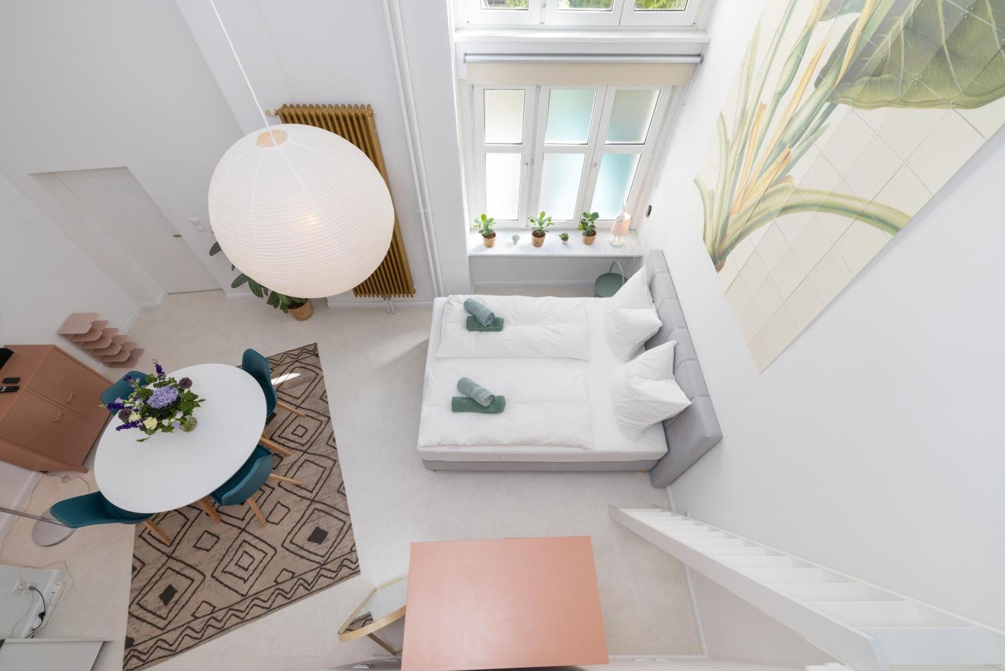 Great 2-room Loft With 2 Bathrooms And 2 Kitchen Berlin