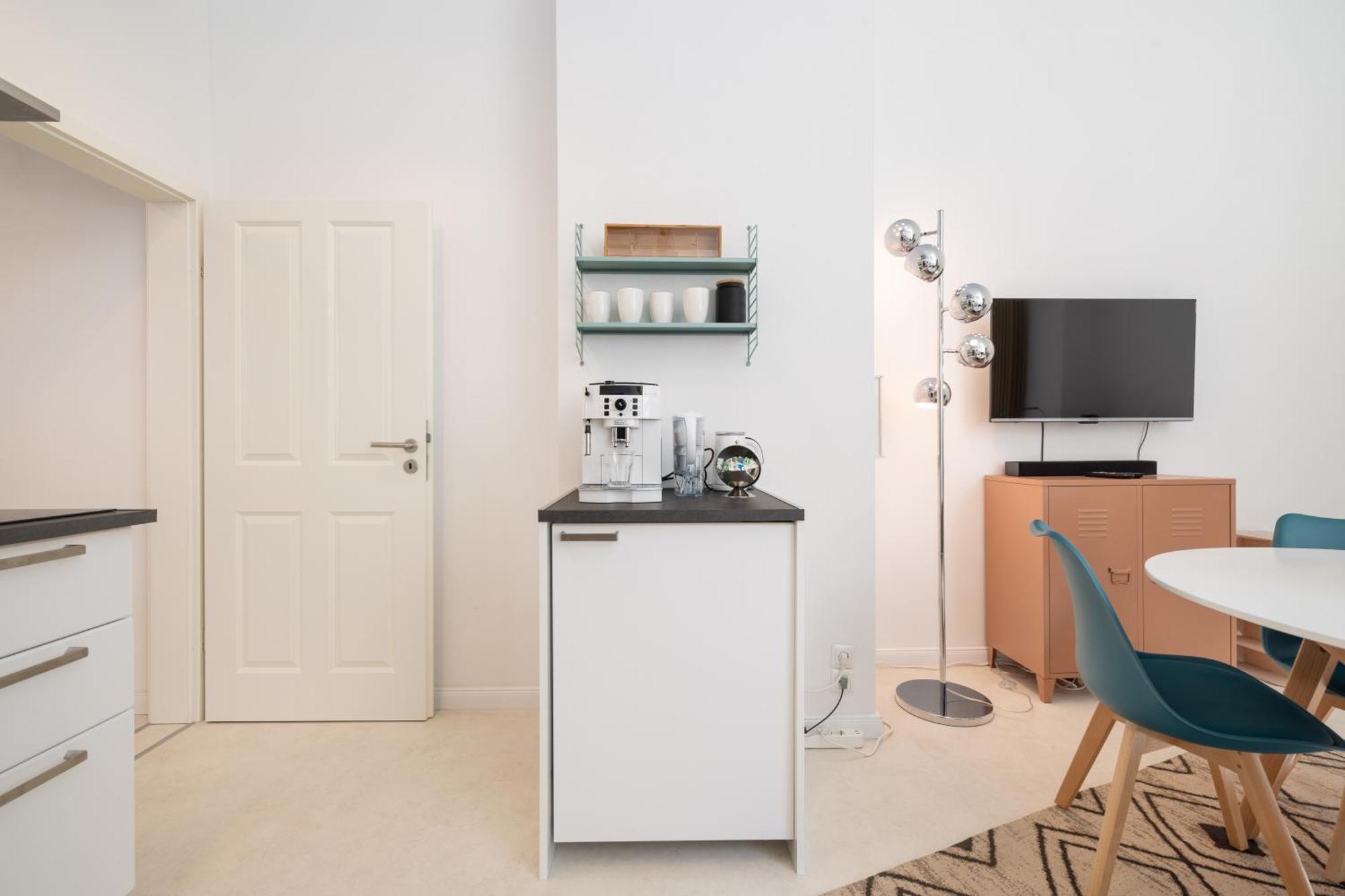 Great 2-room Loft With 2 Bathrooms And 2 Kitchen *