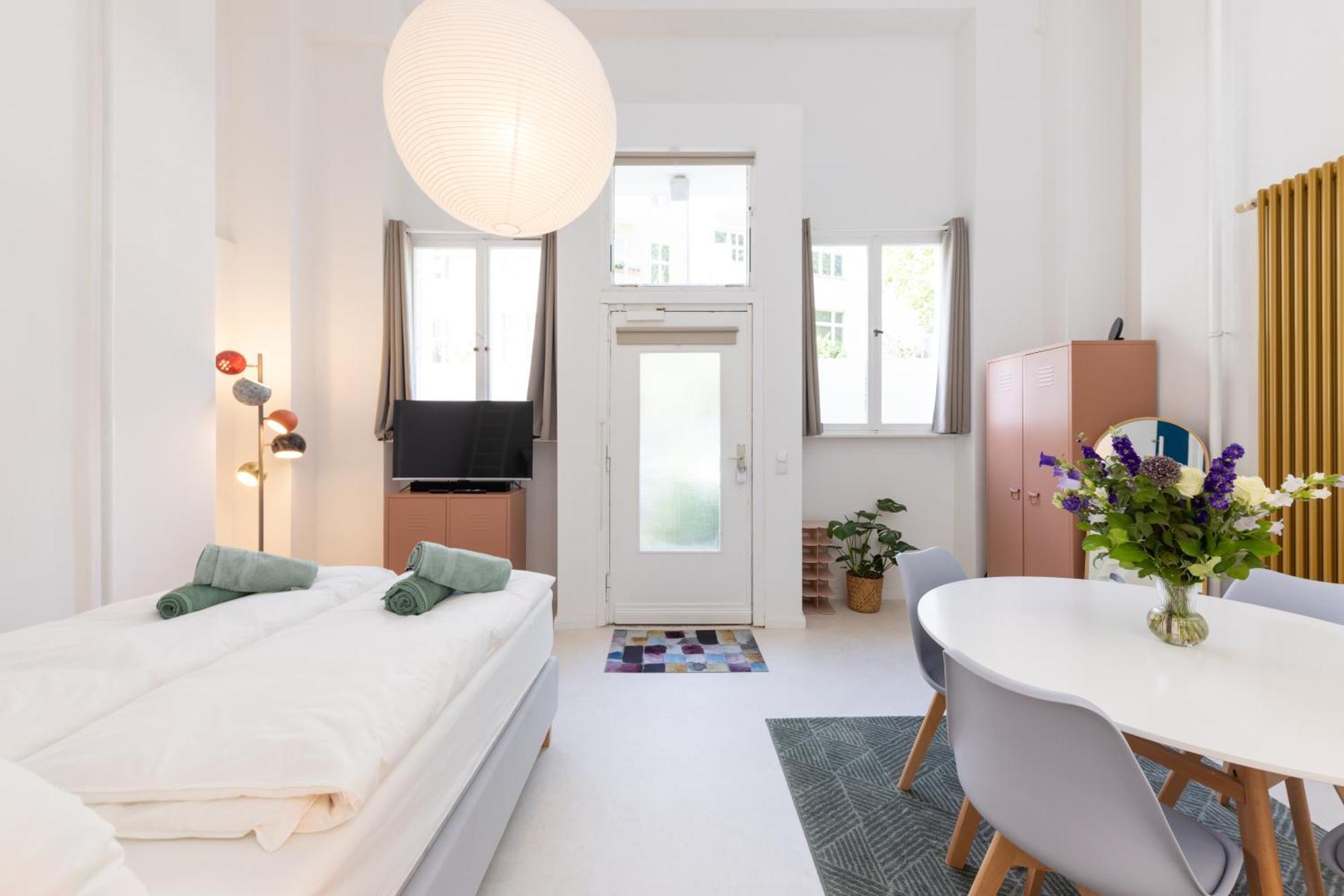 Great 2-room Loft With 2 Bathrooms And 2 Kitchen *